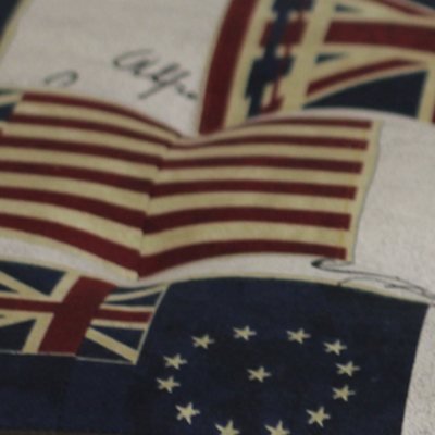 Пуфик Флаги